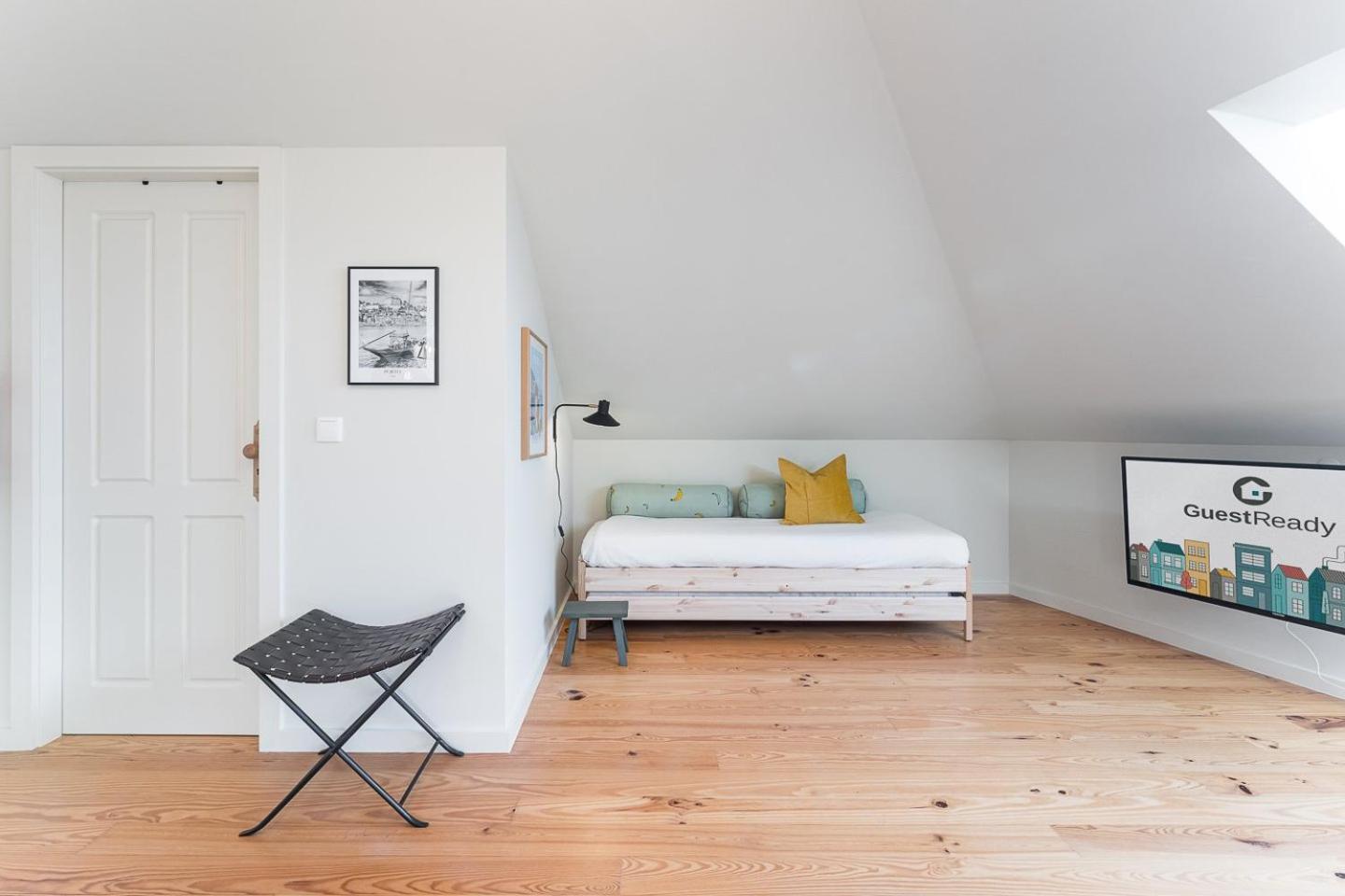 Guestready - Spacious And Modern Apt W/ Skylight Porto Exterior foto